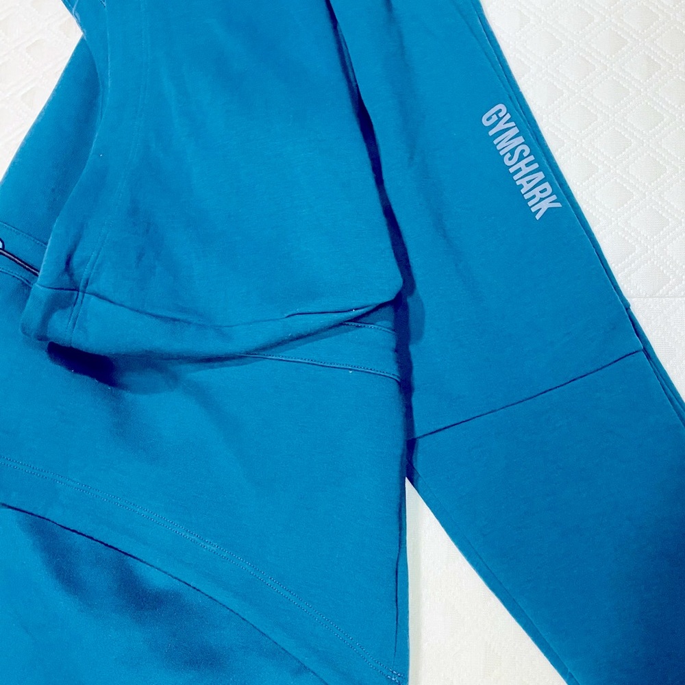 Gymshark Venture Hoodie